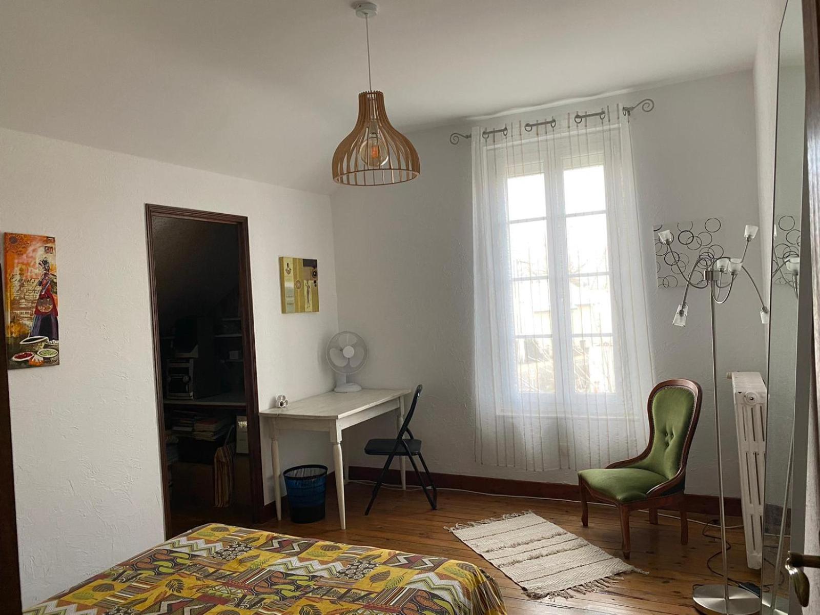 Residence Beausoleil Creuzier-le-Vieux Exteriör bild